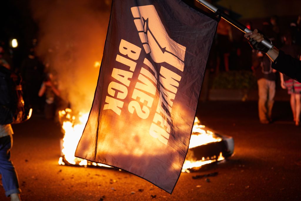 BLM Activists Protest Police Shooting, Leave After Learning Man Was White: Report 1 BLM Activists Protest Police Shooting, Leave After Learning Man Was White: Report