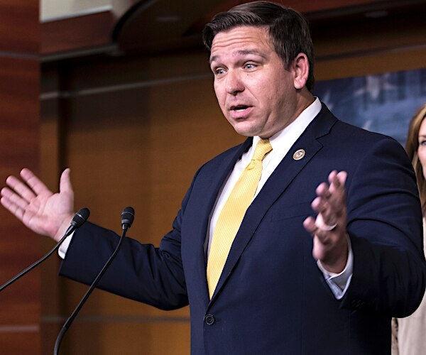 DeSantis Shreds Reporter On Twitter Banning Trump Not Iran Leader 