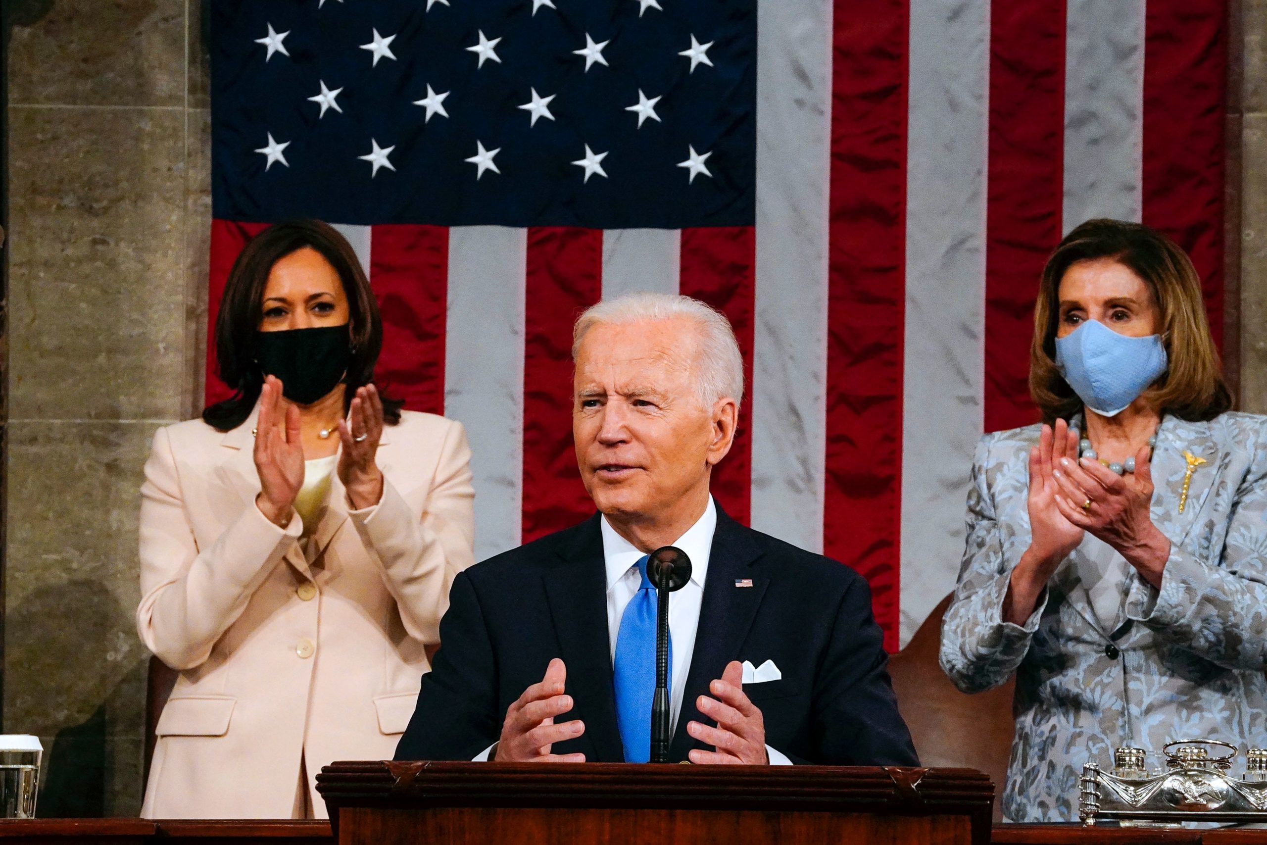 ‘Doesn’t Take A Genius To Figure This Out’: Jim Jordan Says Joe Biden’s Welfare Means Unfilled Jobs 1 US Vice President Kamala Harris (L) and Speaker of the House of Representatives Nancy Pelos (R) applaud as US President Joe Biden addresses a joint session of Congress at the US Capitol in Washington, DC, on April 28, 2021. (Photo by Melina Mara / POOL / AFP) (Photo by MELINA MARA/POOL/AFP via Getty Images)