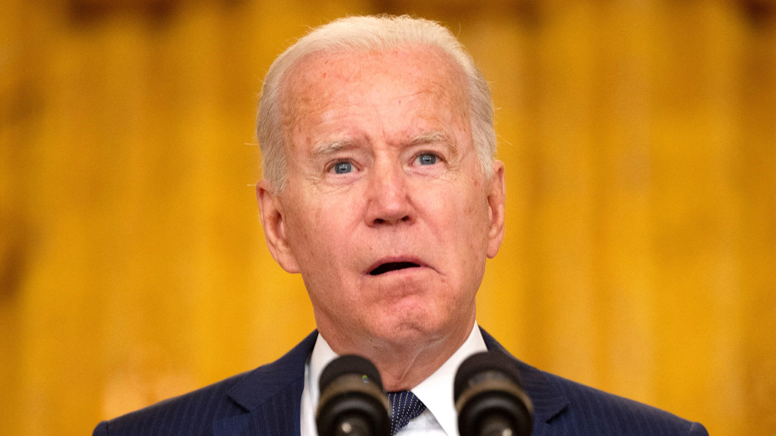 Top U.S. Lawmaker: Taliban Is Holding Stranded American Citizens ‘Hostage For Demands Right Now’ 1