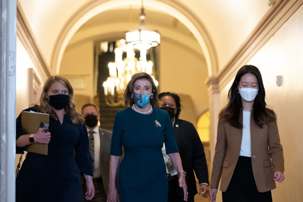 Exclusive — Rock Bottom: GOP Poll Shows Nancy Pelosi Net Favorability Dropping Double Digits in Past 8 Months 1