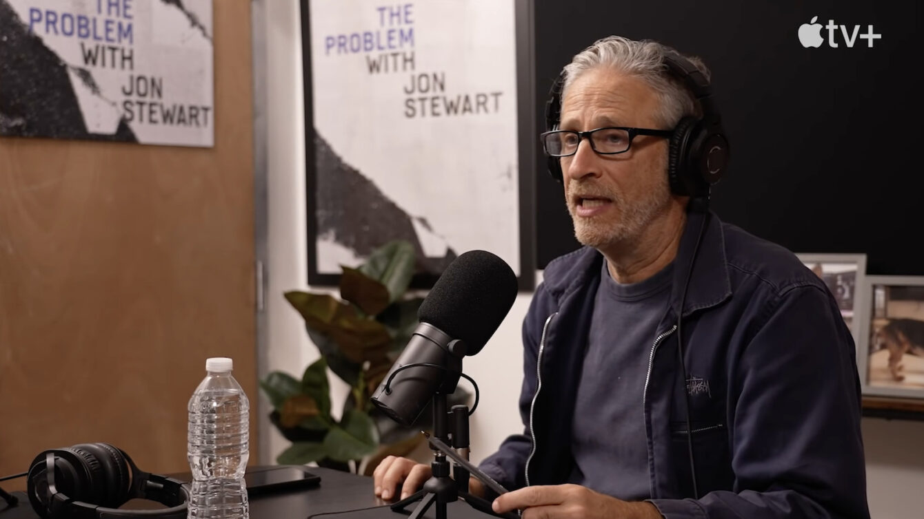 Jon Stewart Gets Into Altercation With Jack Posobiec Over Confusing Veterans Burn Pit Bill Disagreement, Apologizes Shortly After 1