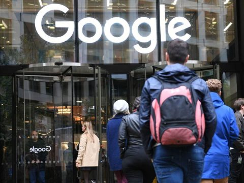 Irony Strikes as Google Workers Petition to Have Their Search Data Protected