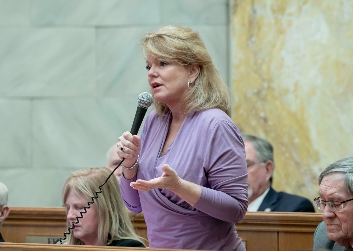 39 States Take Sides in Pivotal Trial Over Ban on Child Transgender Surgeries 2 Epoch Times Photo